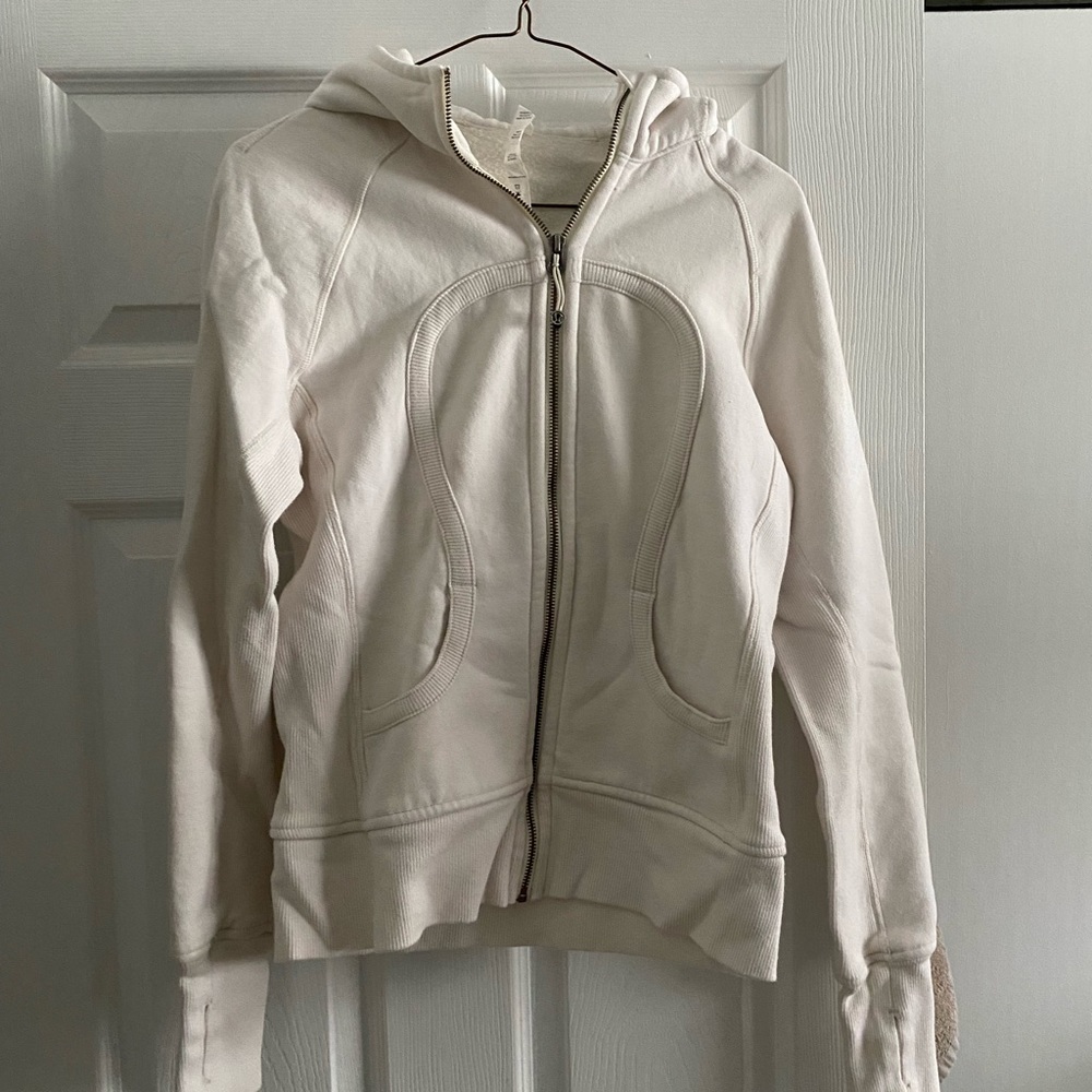 VGUC lululemon scuba size 6